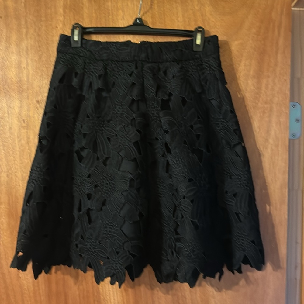 Soprano A-line, black lace skirt, polyester lining, (mlb)